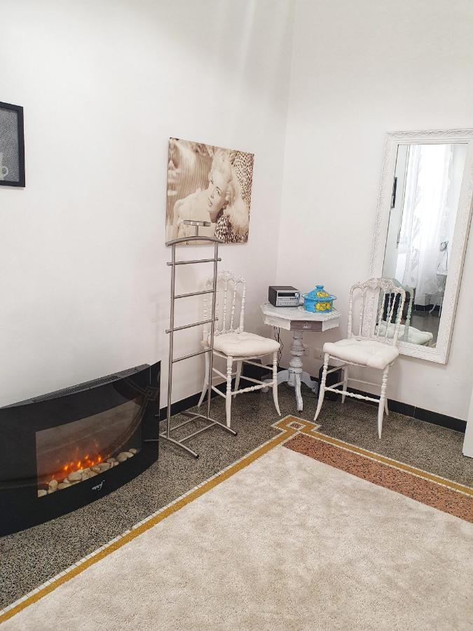 Ferienwohnung Fantastic House Near The Station Free Parking Genua Exterior foto