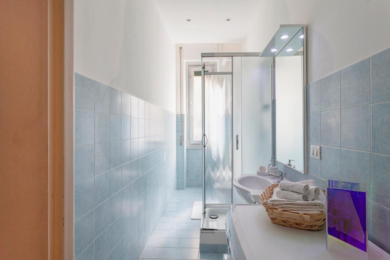 Ferienwohnung Fantastic House Near The Station Free Parking Genua Exterior foto